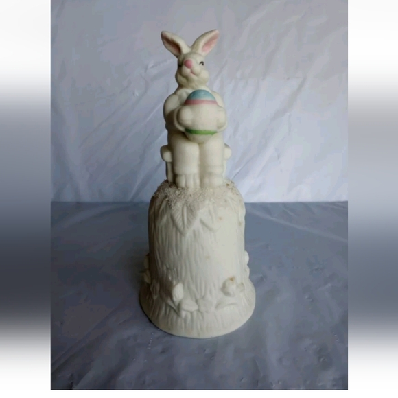 VTG Jade Collection Bunny Bell  - Easter / Rabbit Decor - Picture 1 of 10